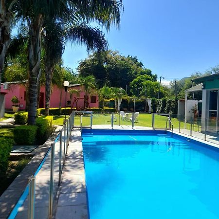 Cabanas Puertas Del Sol La Rioja Exterior foto