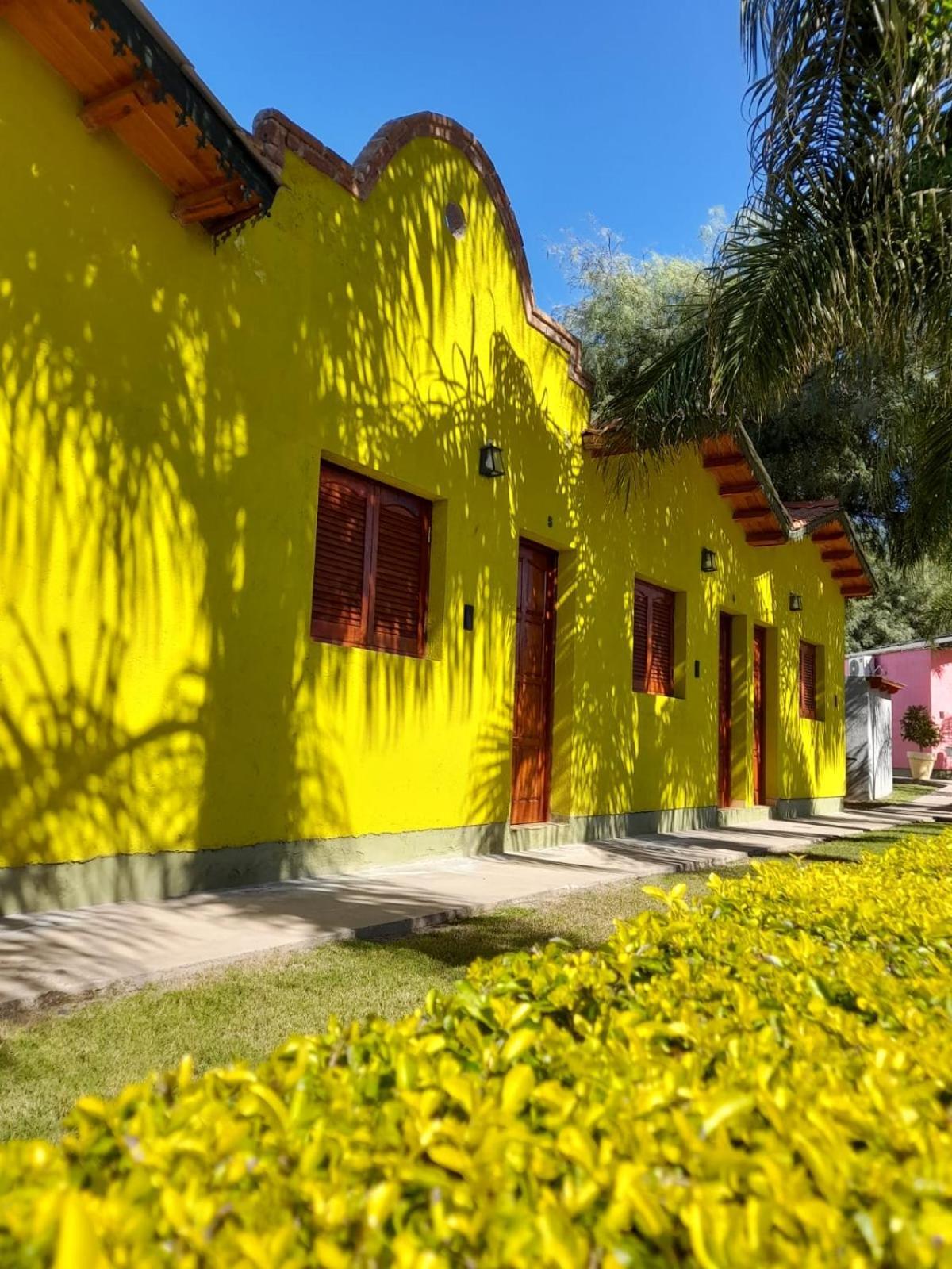 Cabanas Puertas Del Sol La Rioja Exterior foto