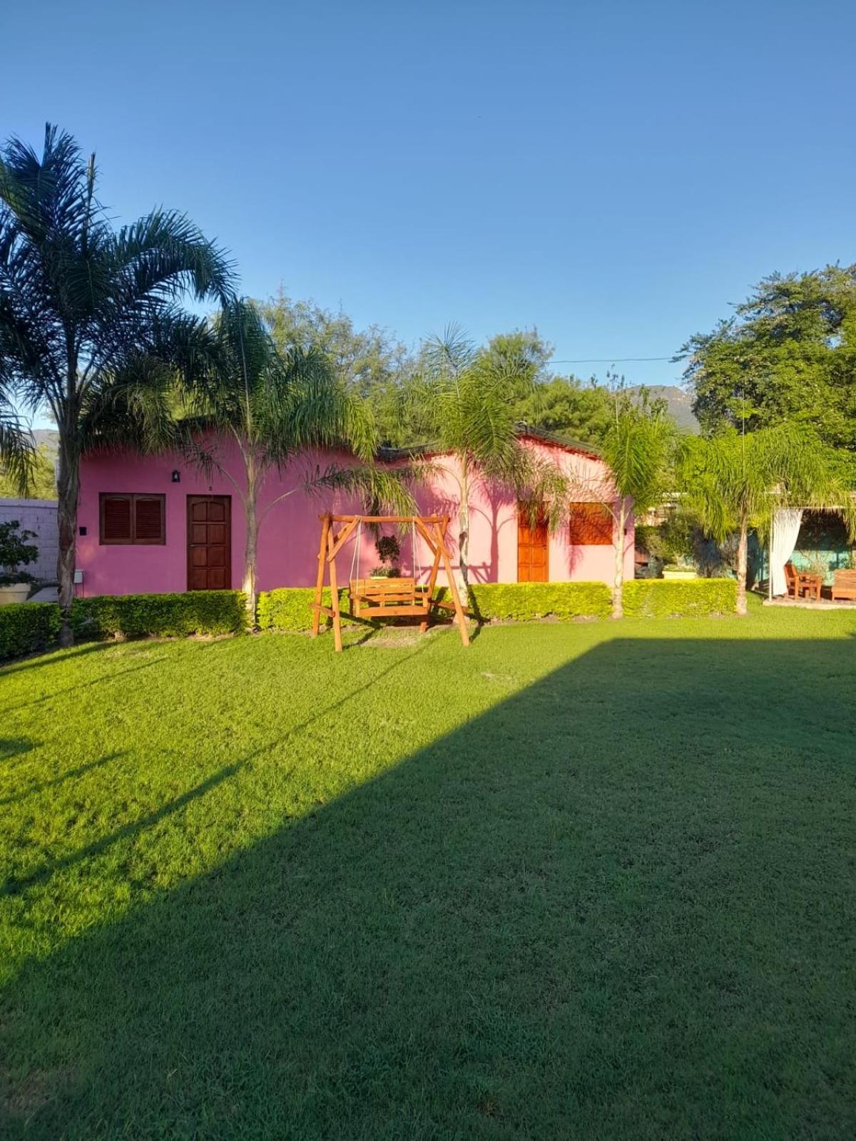 Cabanas Puertas Del Sol La Rioja Exterior foto
